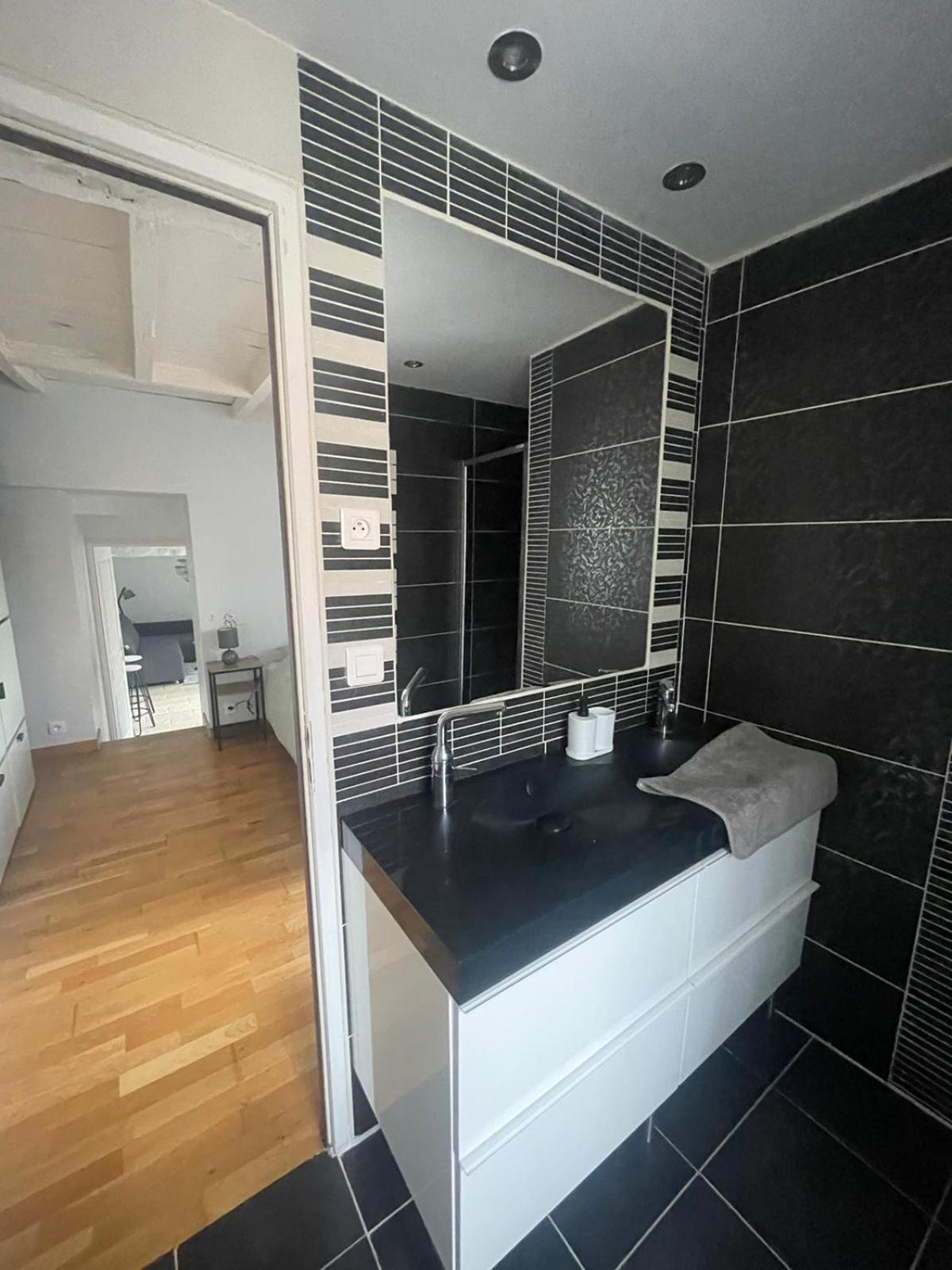 Gite Des Bons Voisins Marigny-le-Cahouet Exterior foto